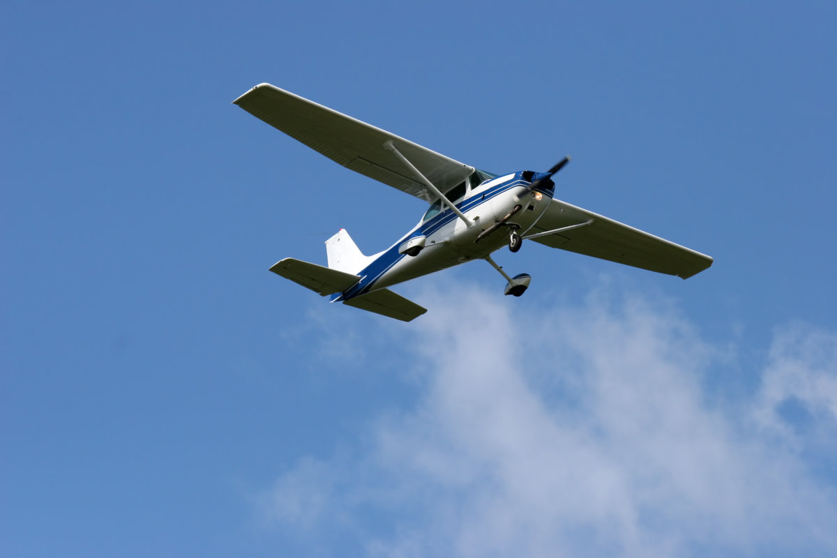 Cessna in flight - possibly over East Hampton Airport