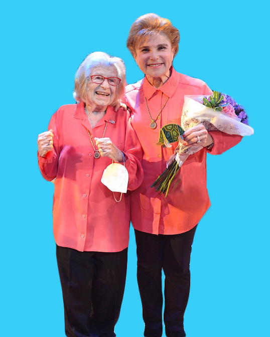 Dr. Ruth just happened to wear the same outfit as Tovah Feldshuh on opening night of "Becoming Dr. Ruth" Barry Gordin