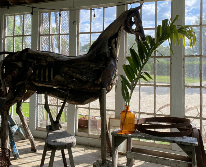 Franco Cuttica's horse sculpture in the glass shed at William Ris Gallery cropped