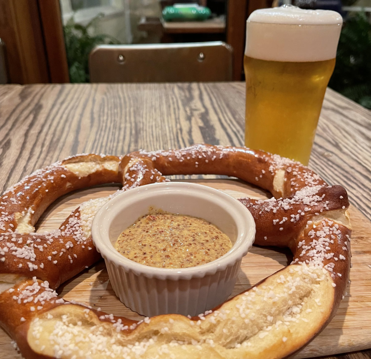 Bavarian pretzel and beer at Rowdy Hall