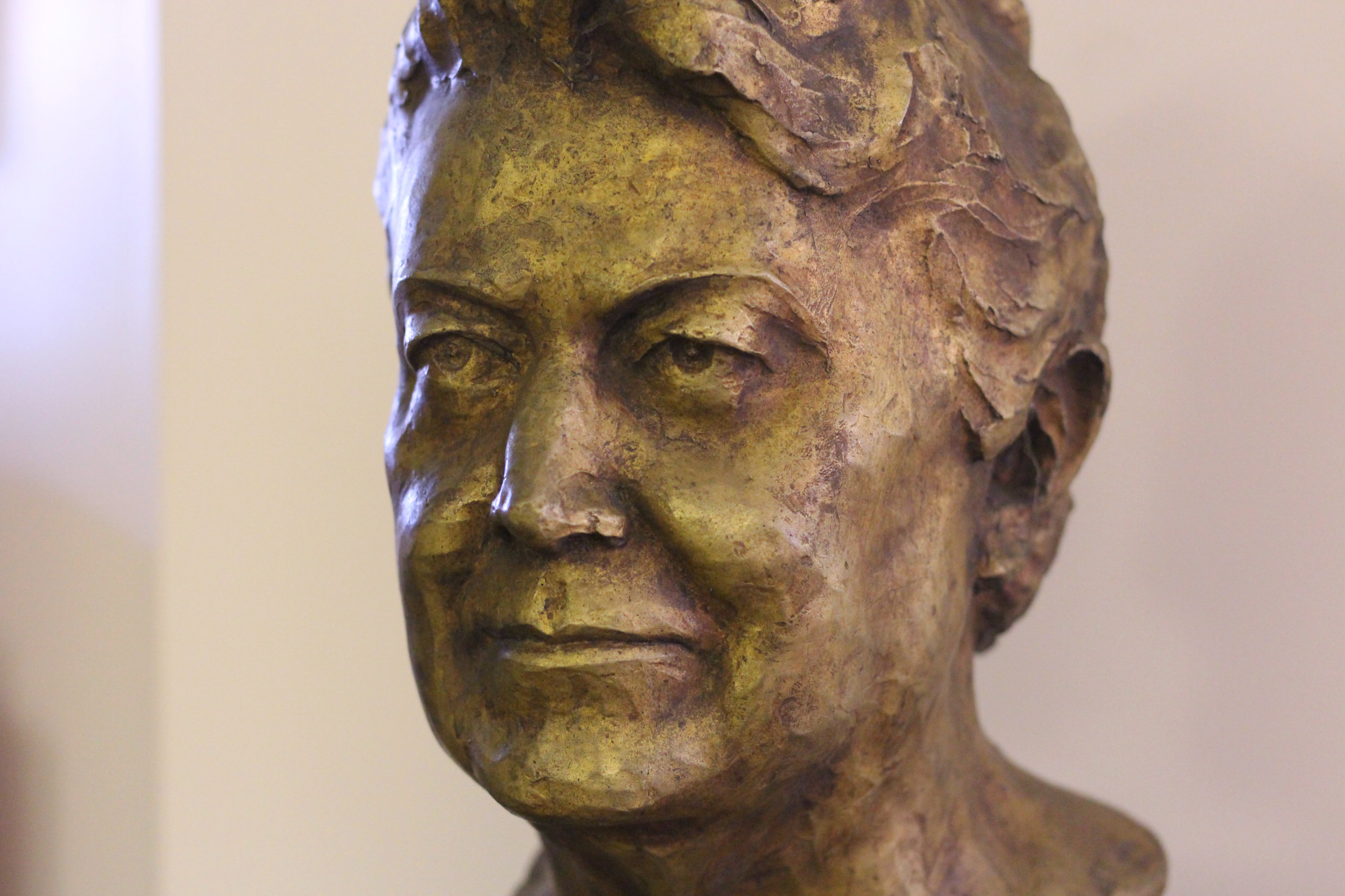 Bust of Eileen J. Garrett at her eponymous library