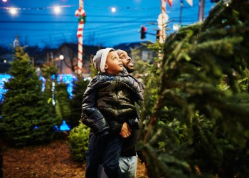 There's something so Christmas-y about taking the family to pick out this year's Christmas tree.