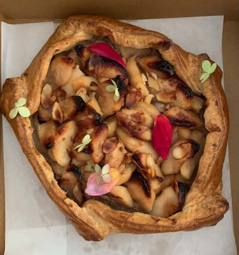 Nontraditional apple pie from Carissa's Bakery