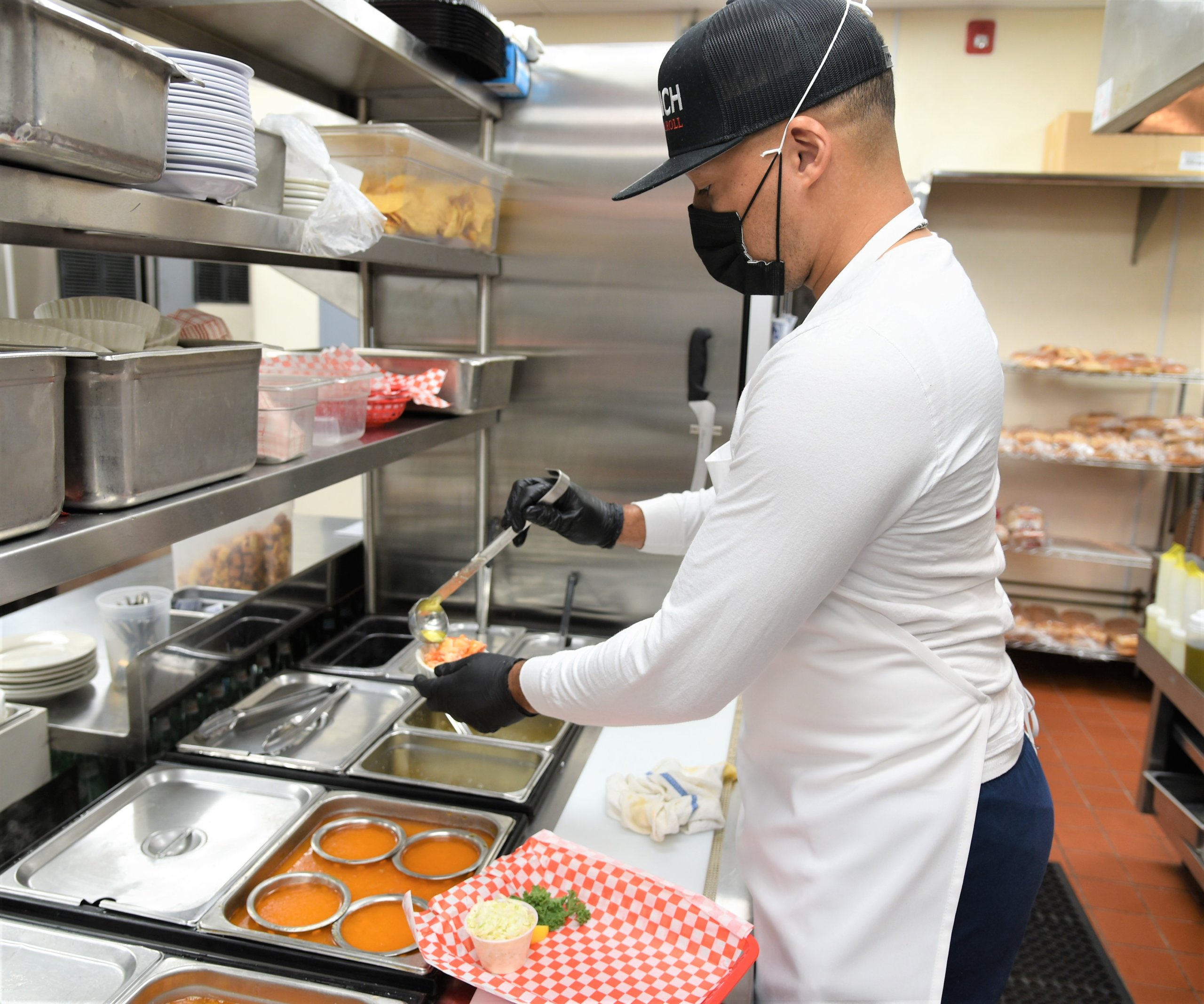 A peek inside the Southampton Lobster Roll's kitchen