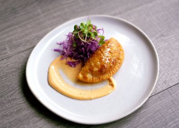 K Pasa's cheeseburger empanada