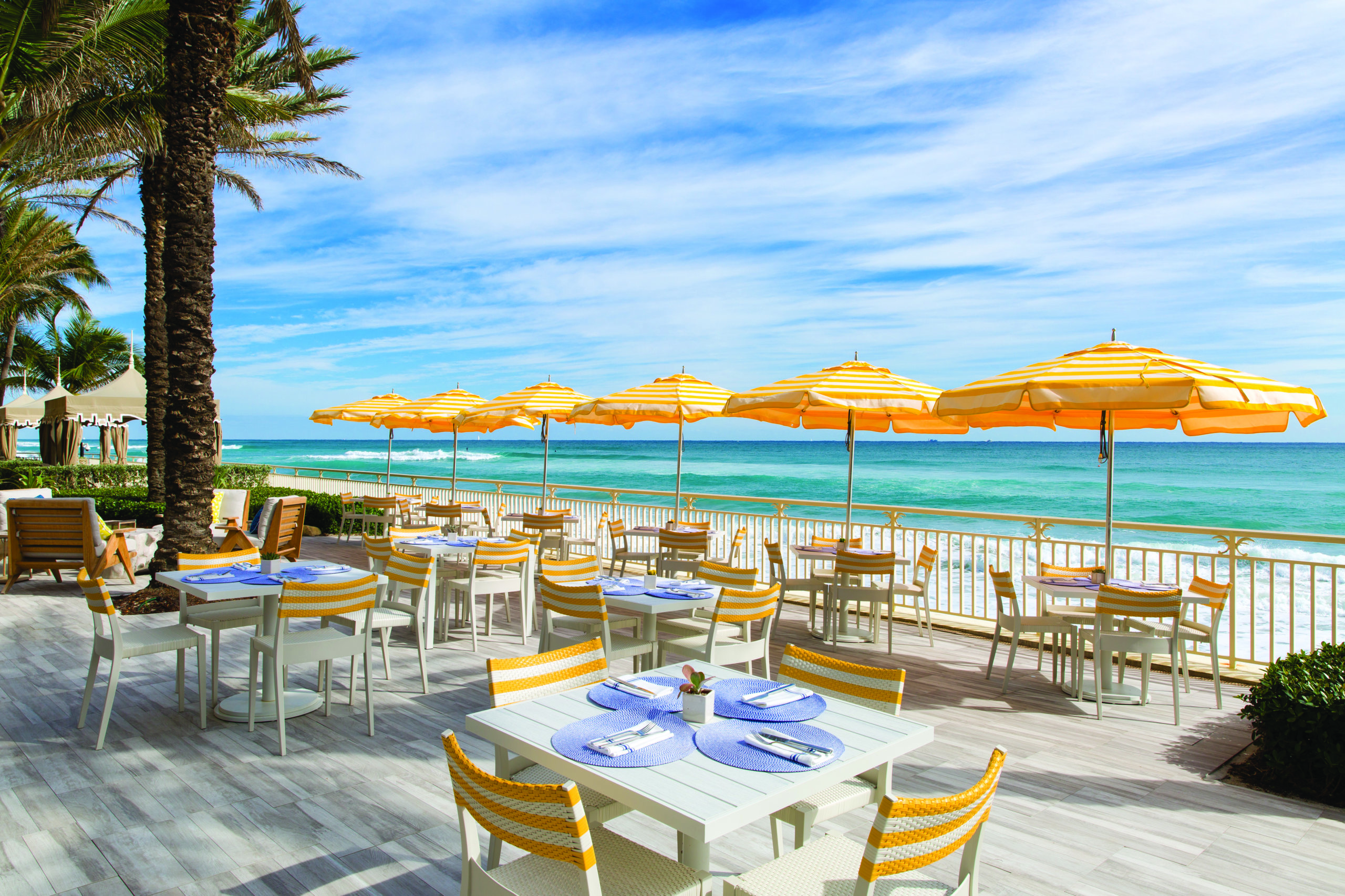 Eau Palm Beach's Breeze Restaurant