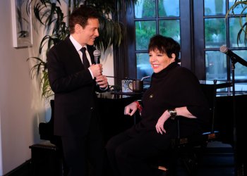 Michael Feinstein and Liza Minelli at a benefit for The Great American Songbook Foundation and Treatment Action Group at the home of Kevin and Neil Goetz