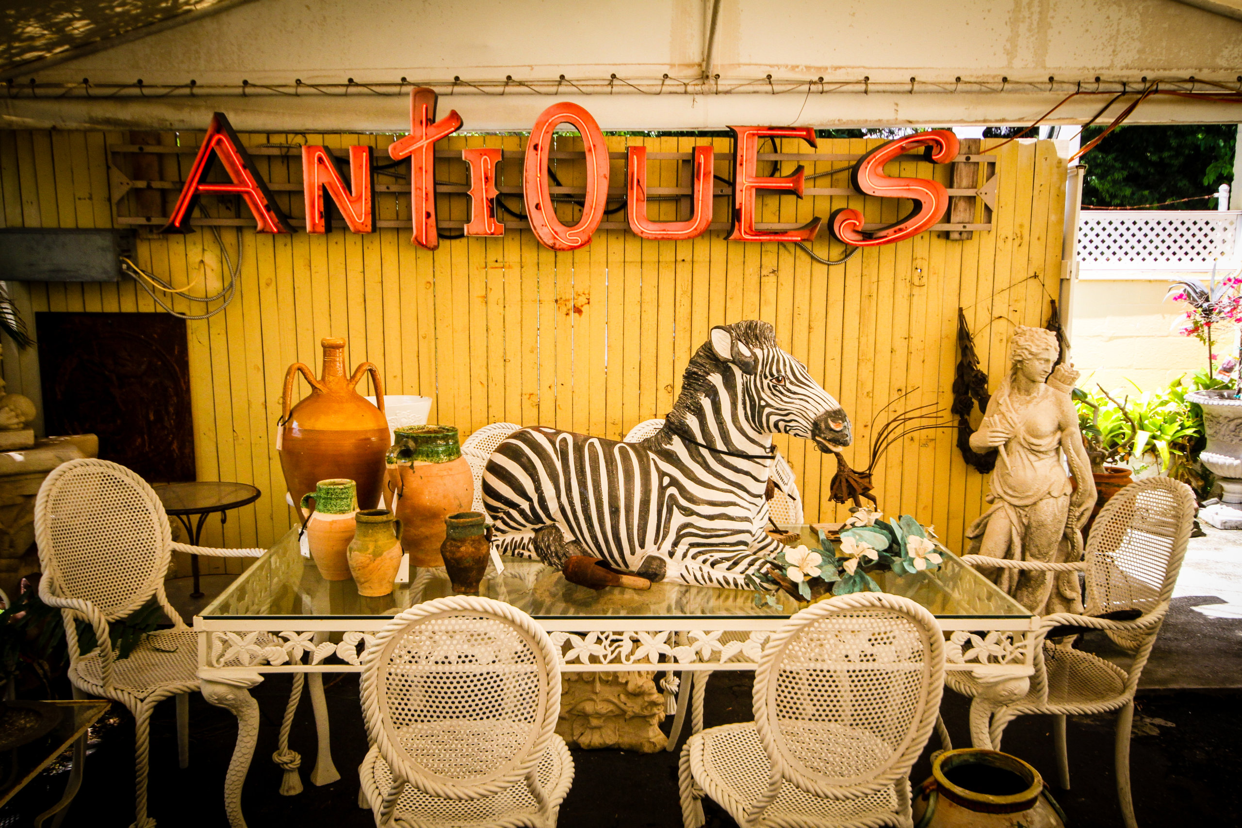 James & Jeffrey Antiques