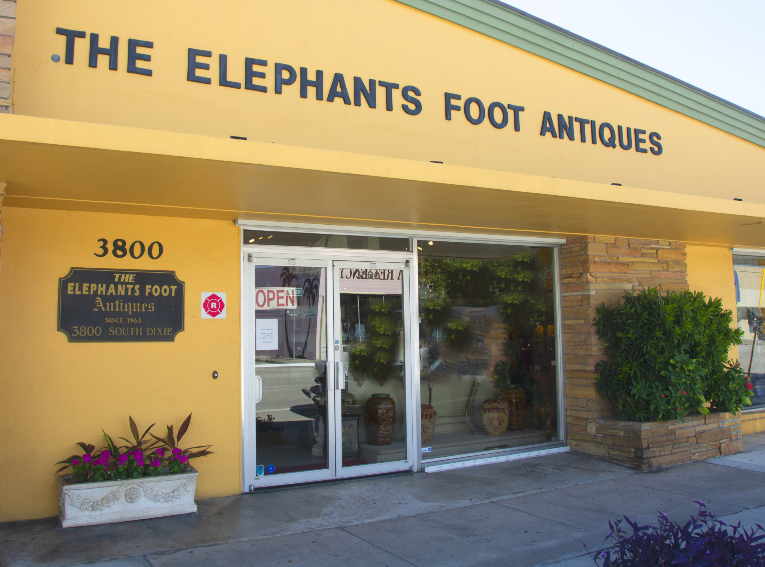 The Elephant's Foot on Antique Row, West Palm Beach