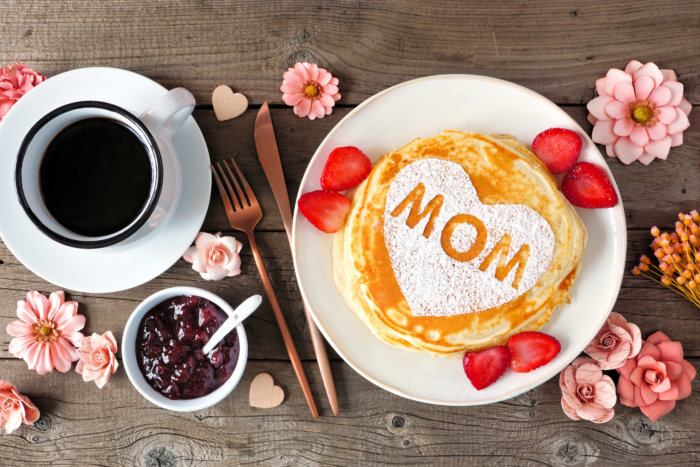 Mother's Day brunch is as easy as dialing 631 (and then seven other numbers)
