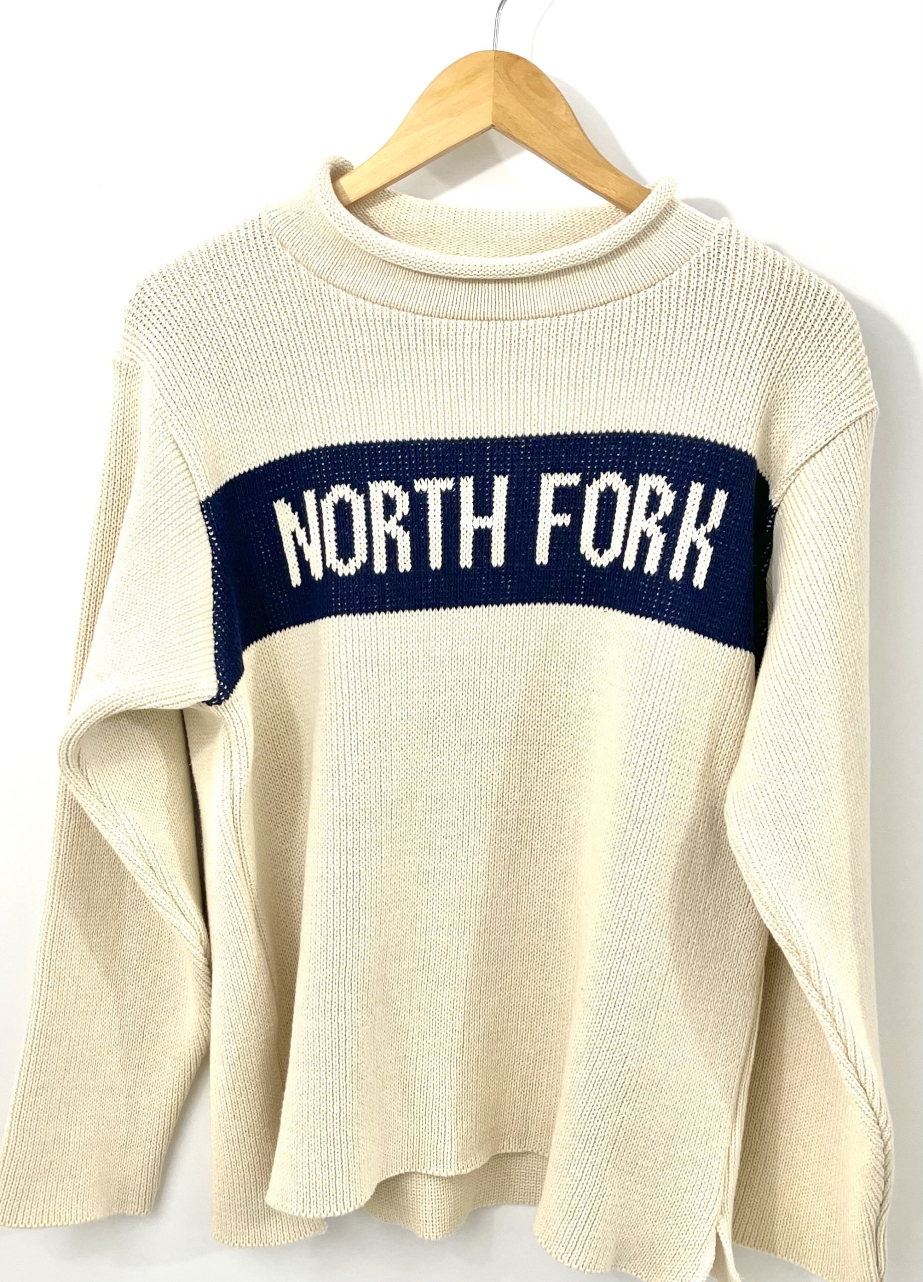 Summer fashion - The North Fork Sweater sold at Beacheeky