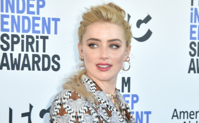 Amber Heard attends 2020 Film Independent Spirit Awards