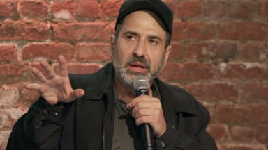 See Dave Attell's stand-up at WHBPAC in the Hamptons