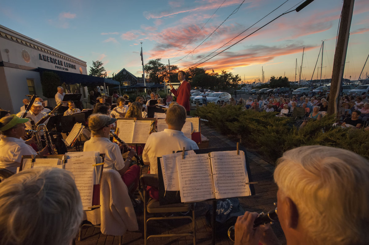 Heller_Sag-Community-Band-1812-Overture-7-26-16_3494