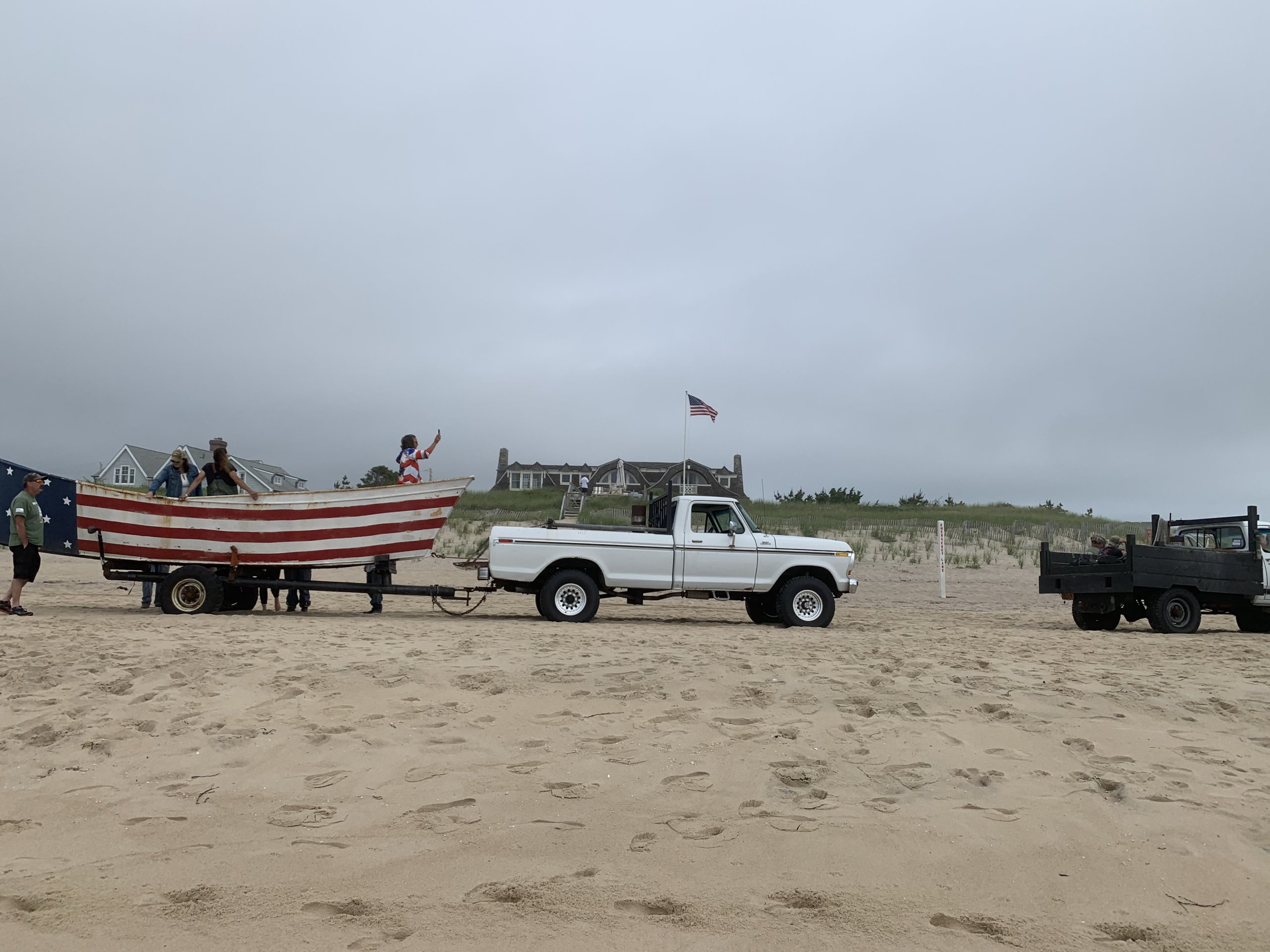 Protest at Truck Beach passes oceanfront homeowners