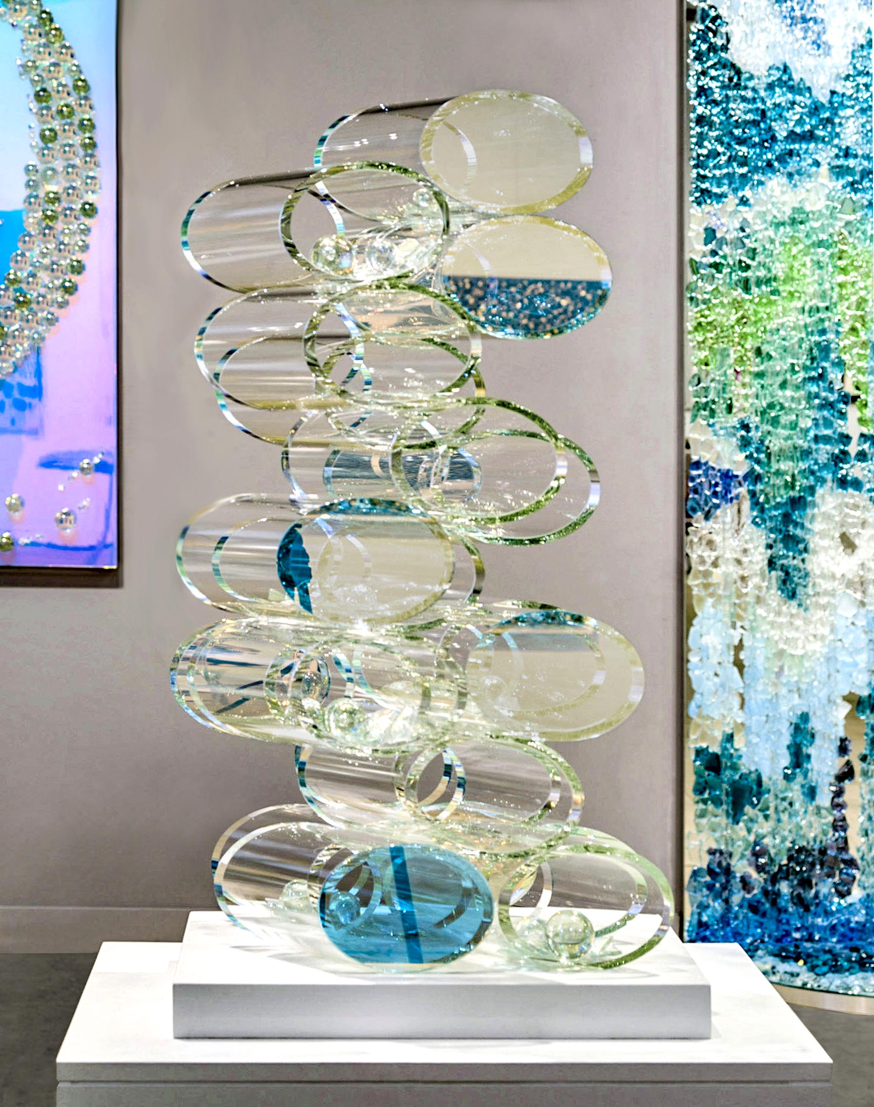 Abby Modell's "Dichroic LightWave" (glass assemblage on marble base, 36” x 20” x 10”) Courtesy Abby Modell 