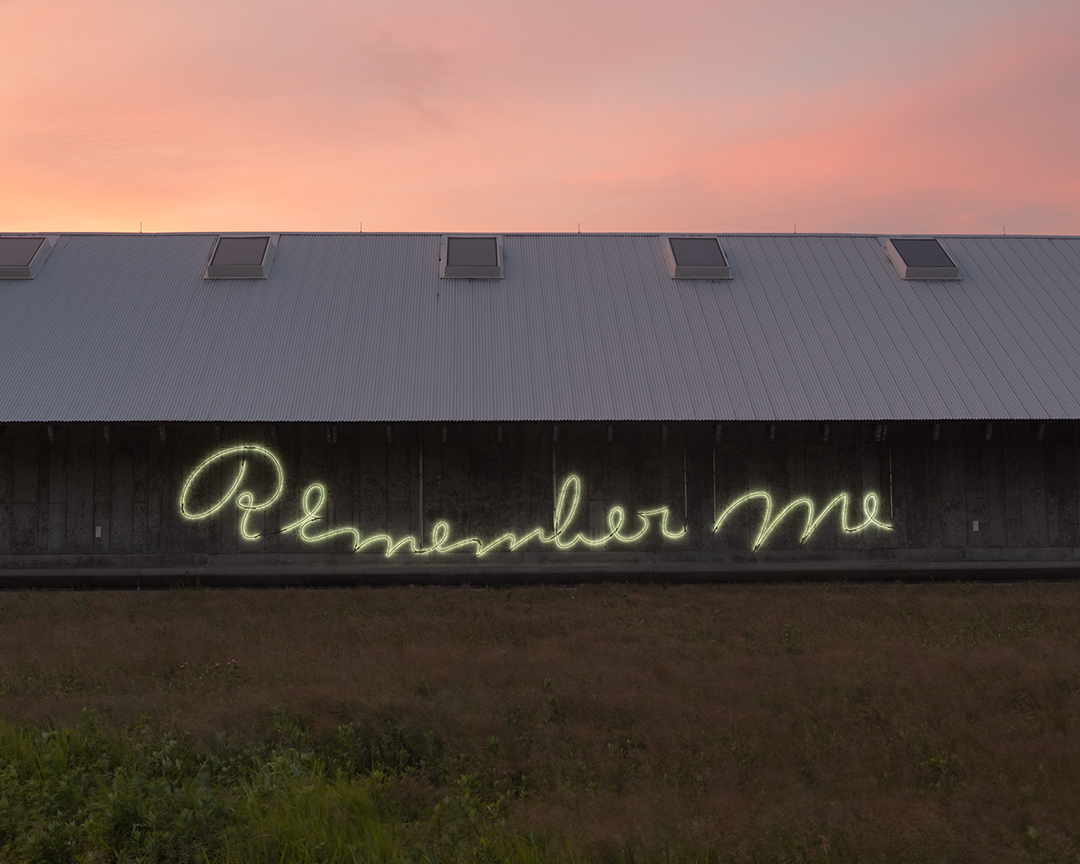 Hank Willis Thomas' "Remember Me" (2022 installation at Parrish Art Museum in the Hamptons