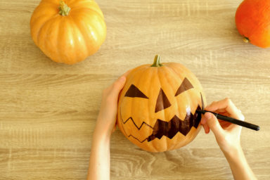 Decorate pumpkins with the whole family