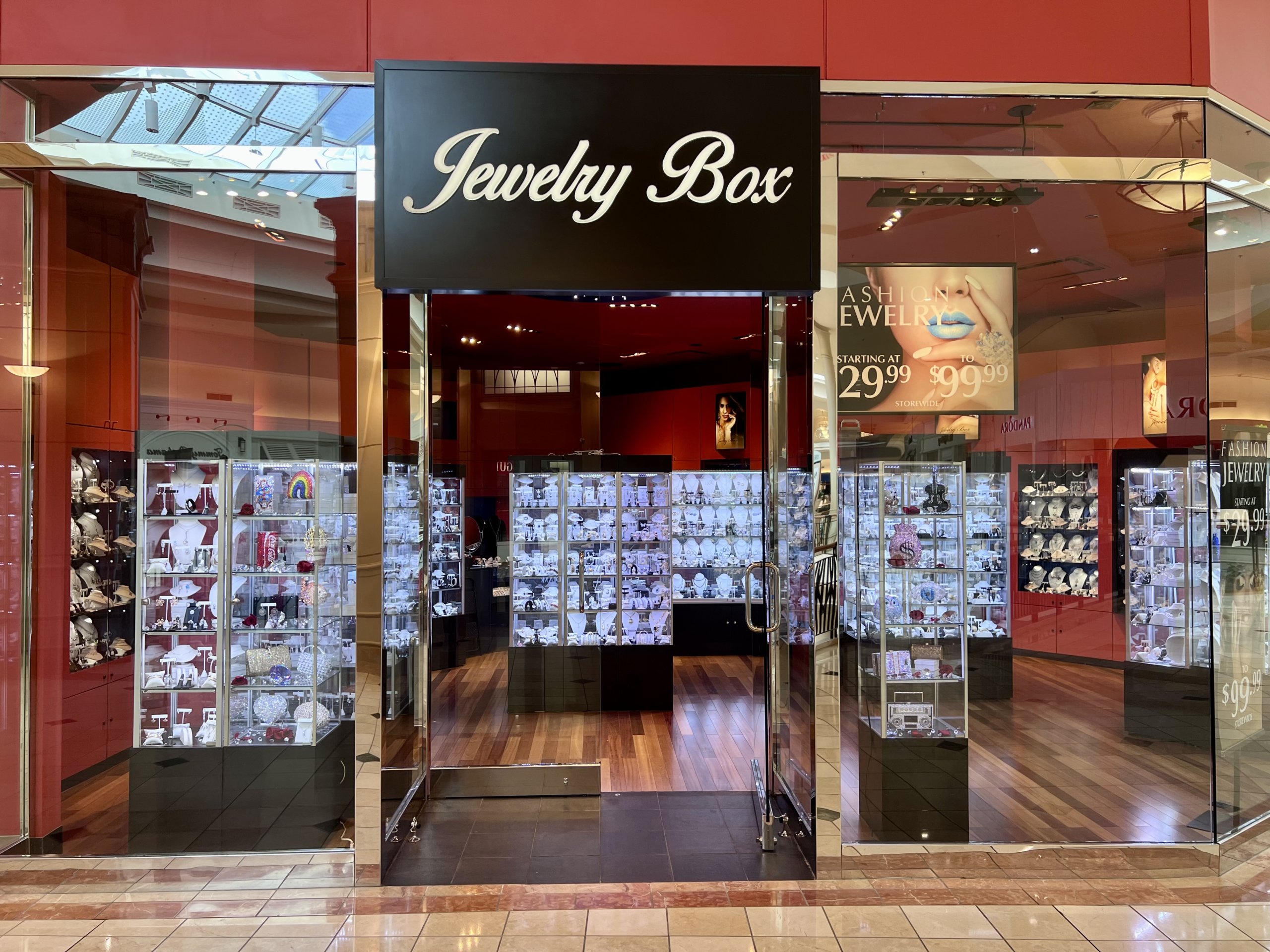 The Jewelry Box at The Mall at Wellington Green
