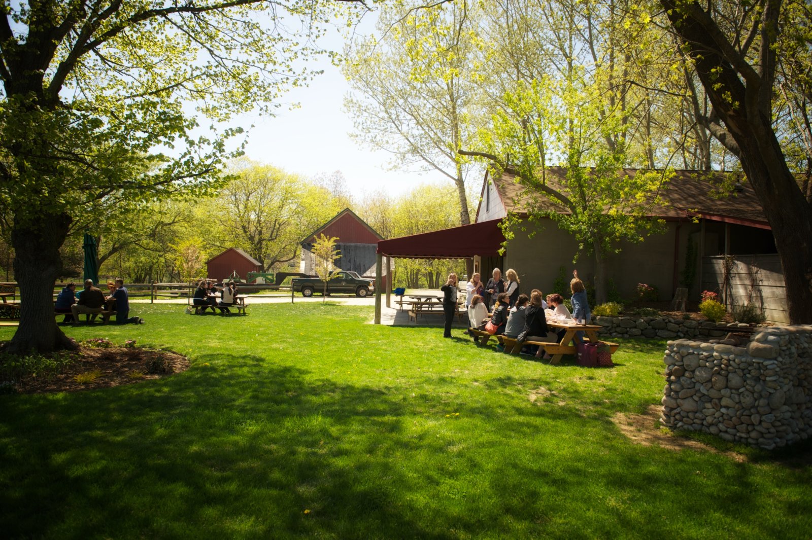 What to Know Before You Go to East End Winery Tasting Rooms