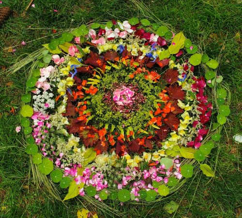 Photo 1 for flyer mandala Resized