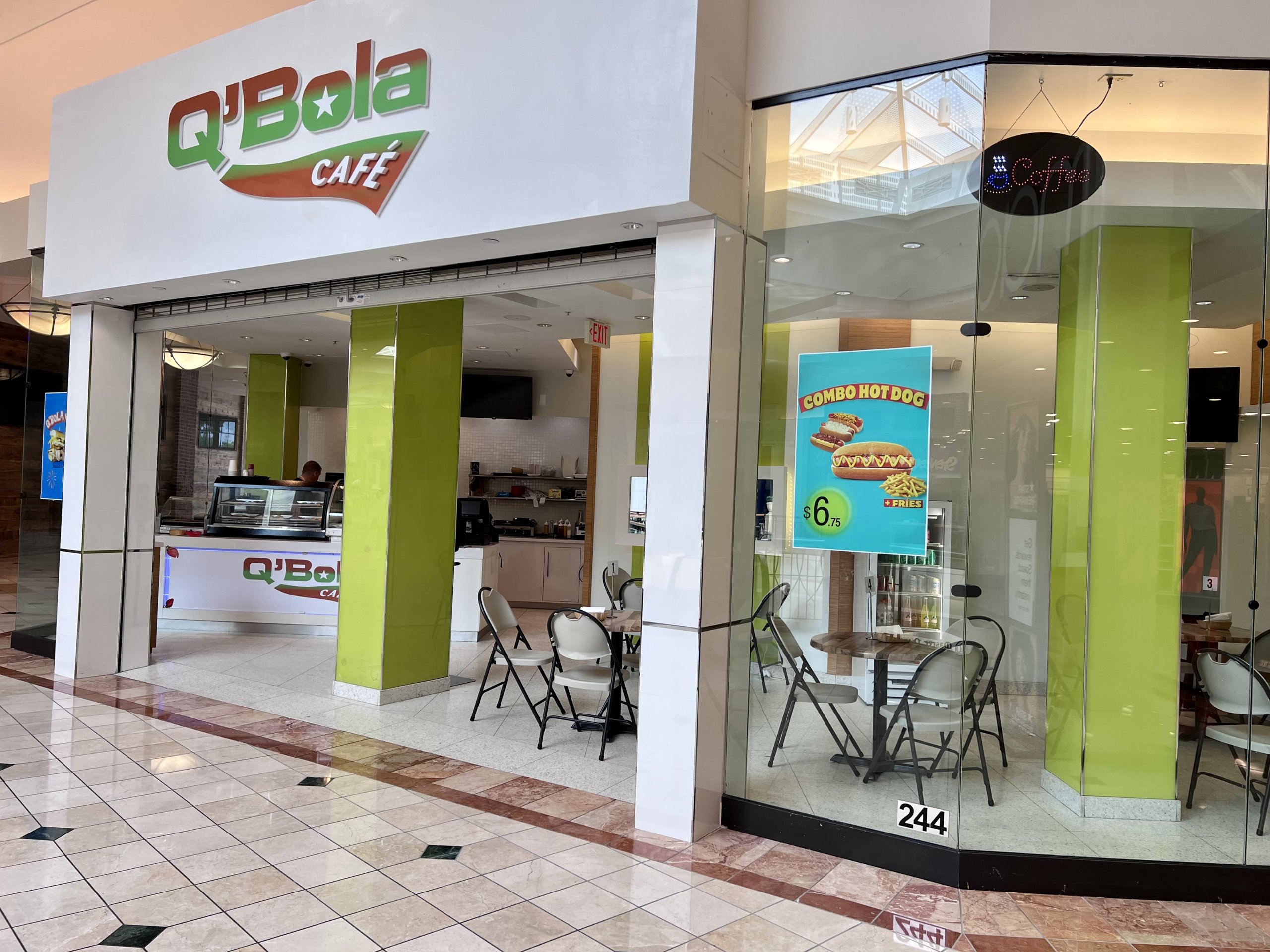 Q’Bola Café in the Mall at Wellington Green 