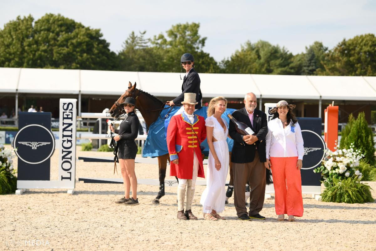 Karl Cook and Kalinka Van’t Zorgvliet are honored at the 2022 Hampton Classic Grand Prix