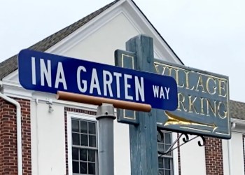 Ina Garten Way sign