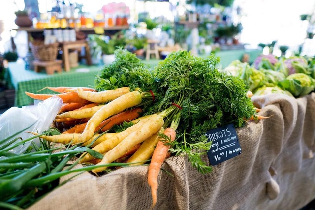 East End Food Institute winter farmer's market