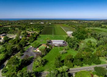 44075Route25-PeconicNewYork_Rita_Rooney_DouglasElliman_Photography_115987308_high_res-1024×767-1