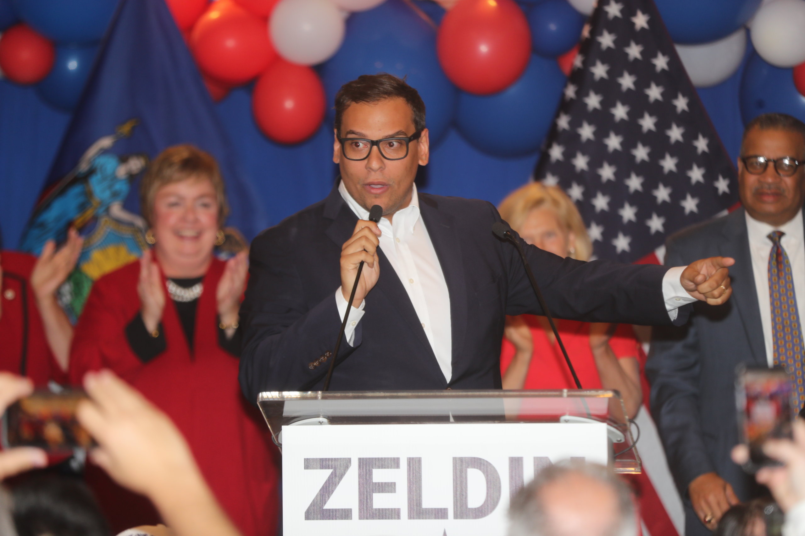 George Santos de la fête de la victoire primaire de Lee Zeldin à Baldwin le 28 juin 2022