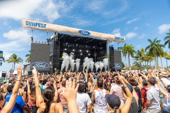 Enjoy local muisic at Palm Beach SunFest 2022