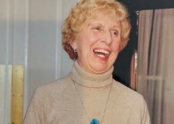 Christine Lewis