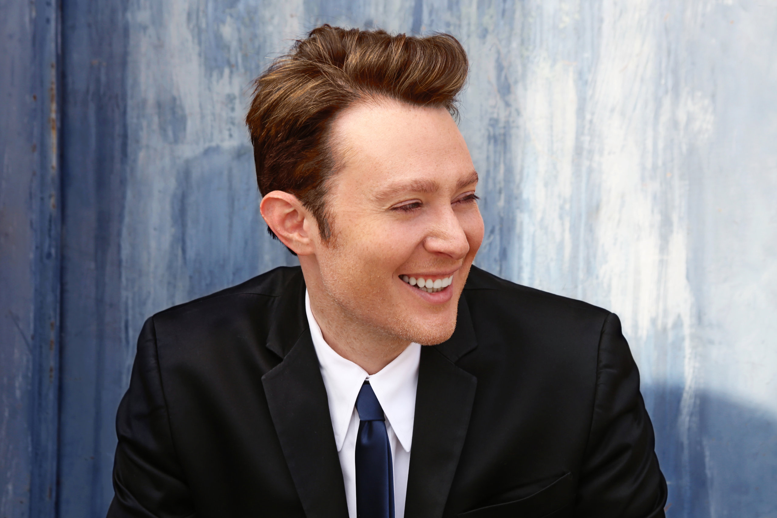 Clay Aiken's Iconic Blue Hair Moments - wide 6