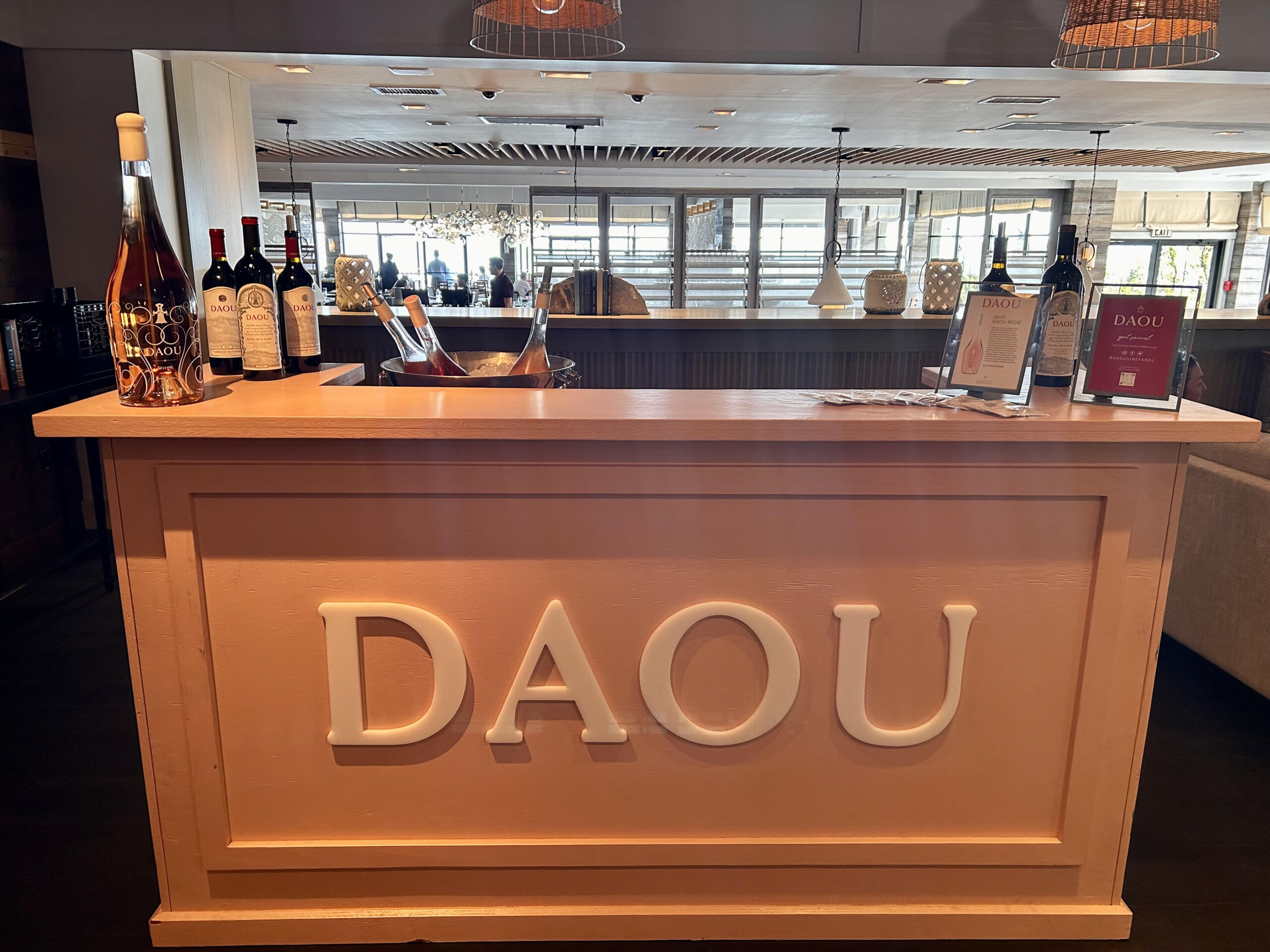 DAOU Vineyards tasting station