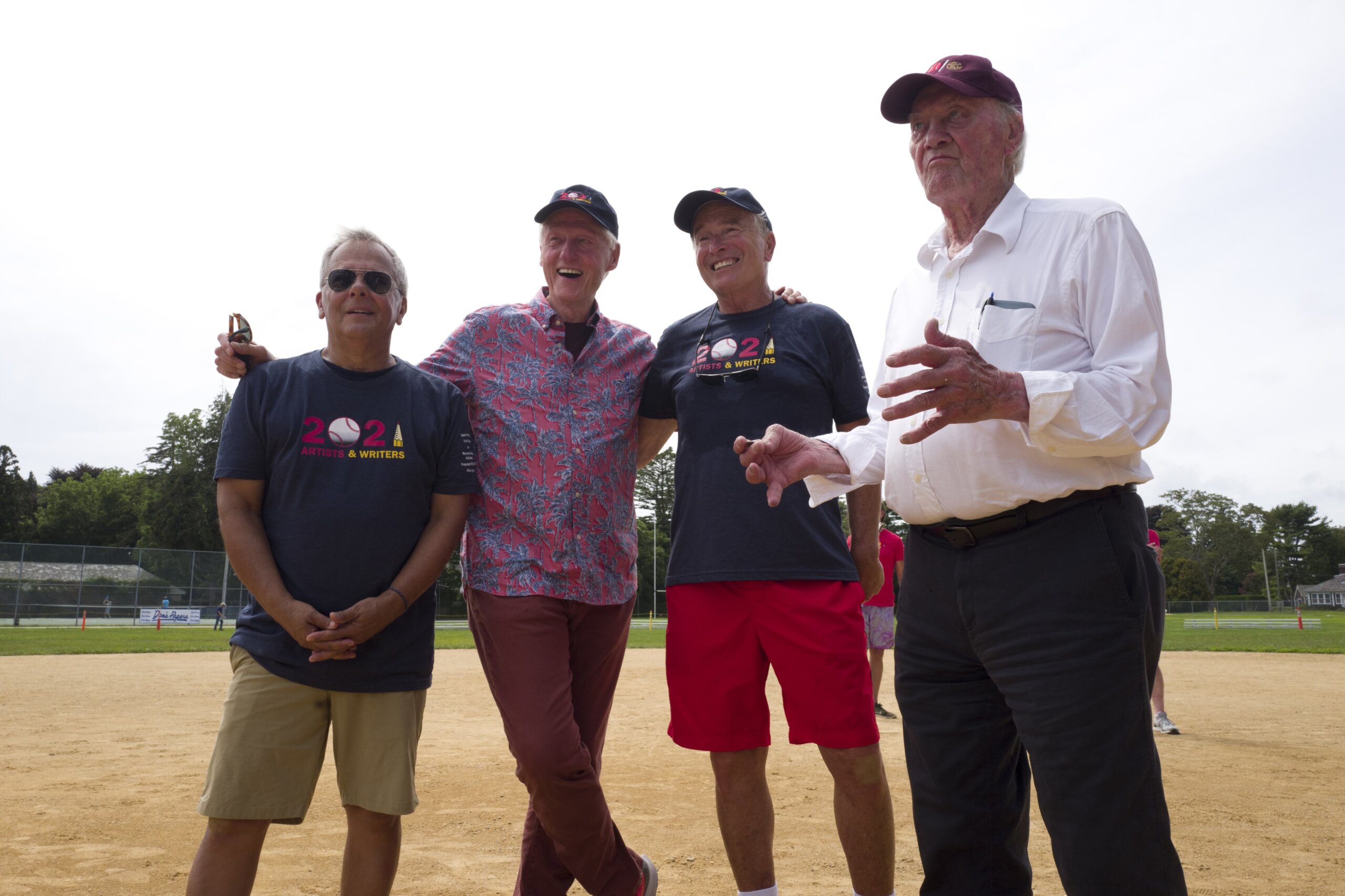 Mike Lupica, President Clinton, Ken Auletta, Leif Hope at the Artists & Writers Game