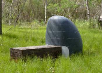 Hiroyuki Hamada, #89, 2020 – Painted resin and wood. Photo courtesy the artist