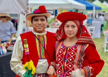 Peruvian Dancers at the Hispanic Parade & Peruvian Festival