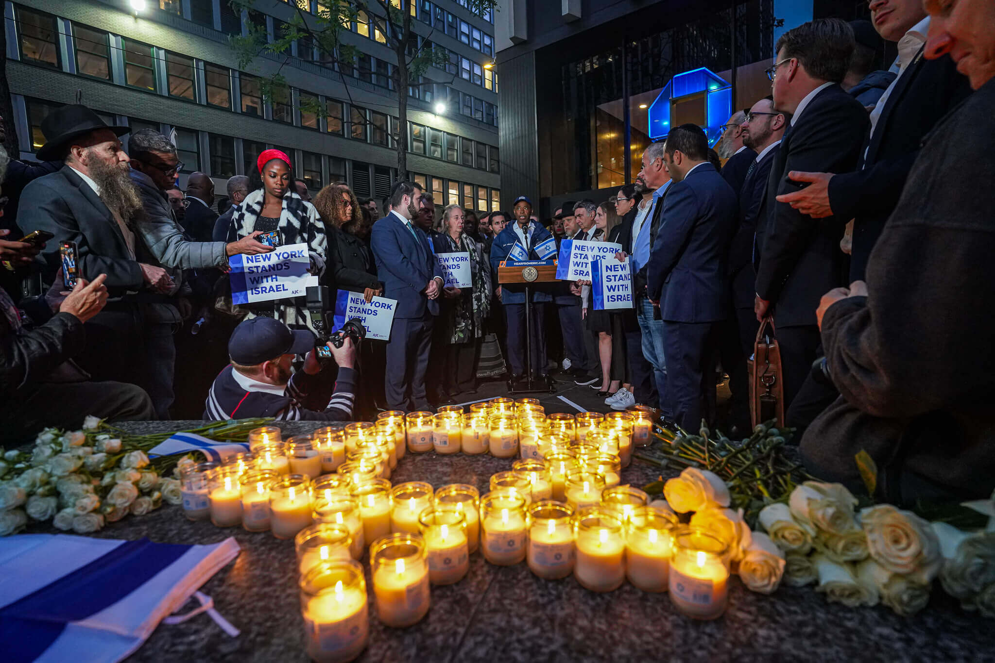 Mayor Eric Adams slammed pro-Palestine supporters on Monday evening during a vigil for Israel, calling last week’s terrorist attack unjustifiable. Dean Moses/amNY