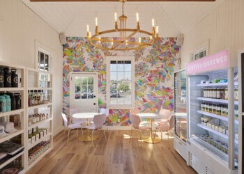 Kidd Squid Brewing Co.'s cheerful digs in Sag Harbor