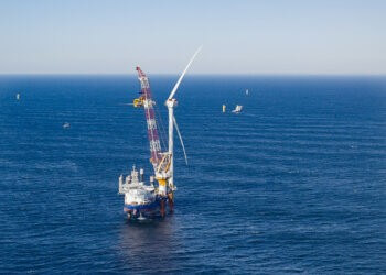 The first South Fork Wind turbine has been installed off Montauk (SFW)