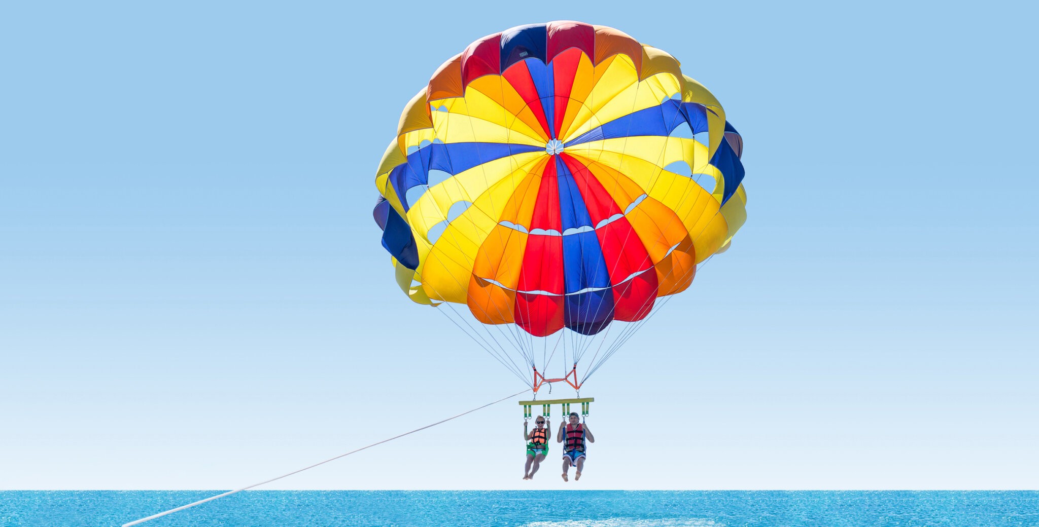Go parasailing together for Valentine's Day in Palm Beach