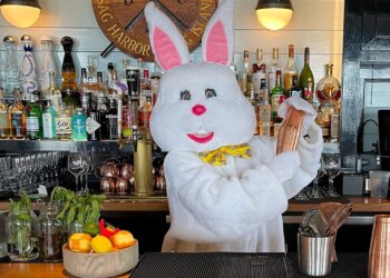 The Easter brunch Bunny is coming to Baron's Cove in the hamptons