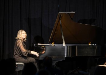 Mona Golabek performs at the 2024 MorseLife Donor Luncheon