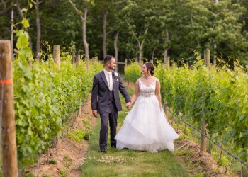 A magical wedding at The Vineyard of East Wind Long Island