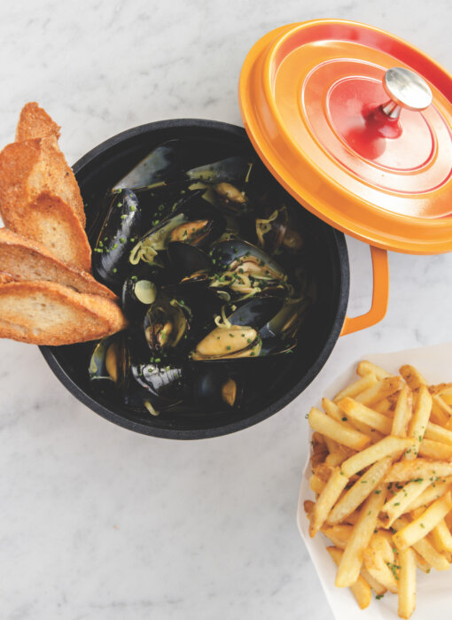 Enchanté mussels and frites