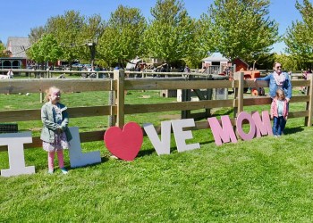 Celebrate Mother's Day with kids at Harbes Family Farm