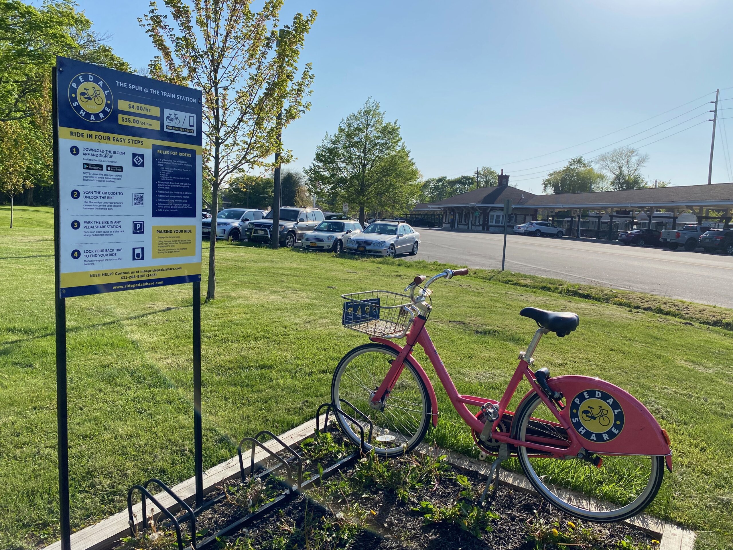 Hampton PedalShare bike