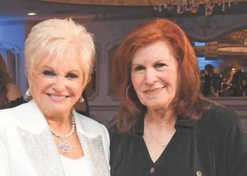 Geri Barish (right) with Schneps Media President Victoria Schneps