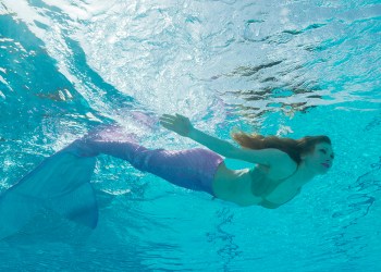 Learn to swim like a mermaid!